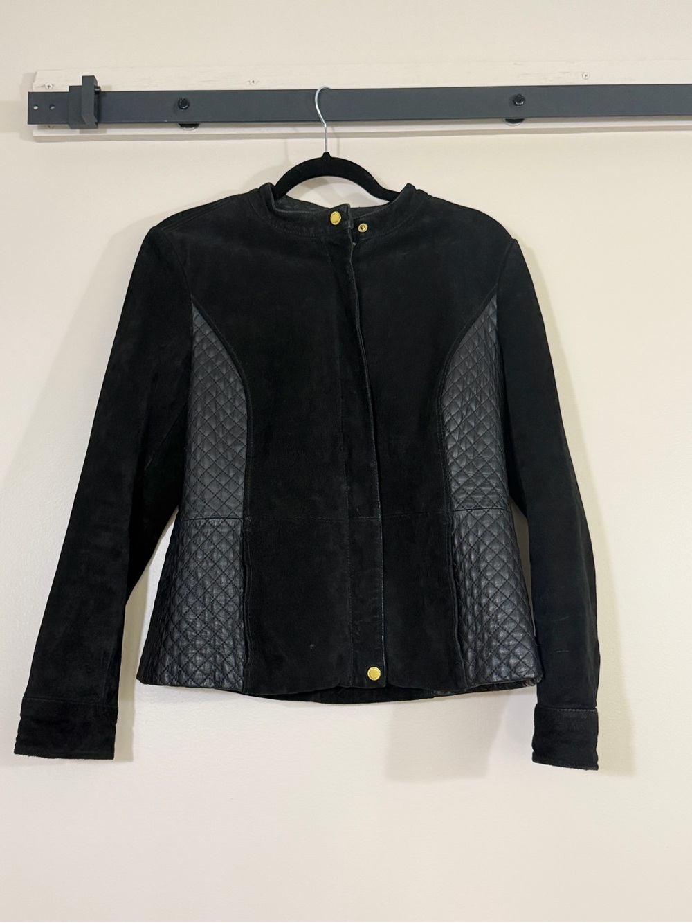 ISAAC MIZRAHI Black Suede Jacket with Quilted Leather Panels, sz 10